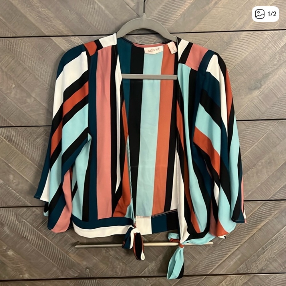 Willow & Root blouse bundle - Picture 2 of 9